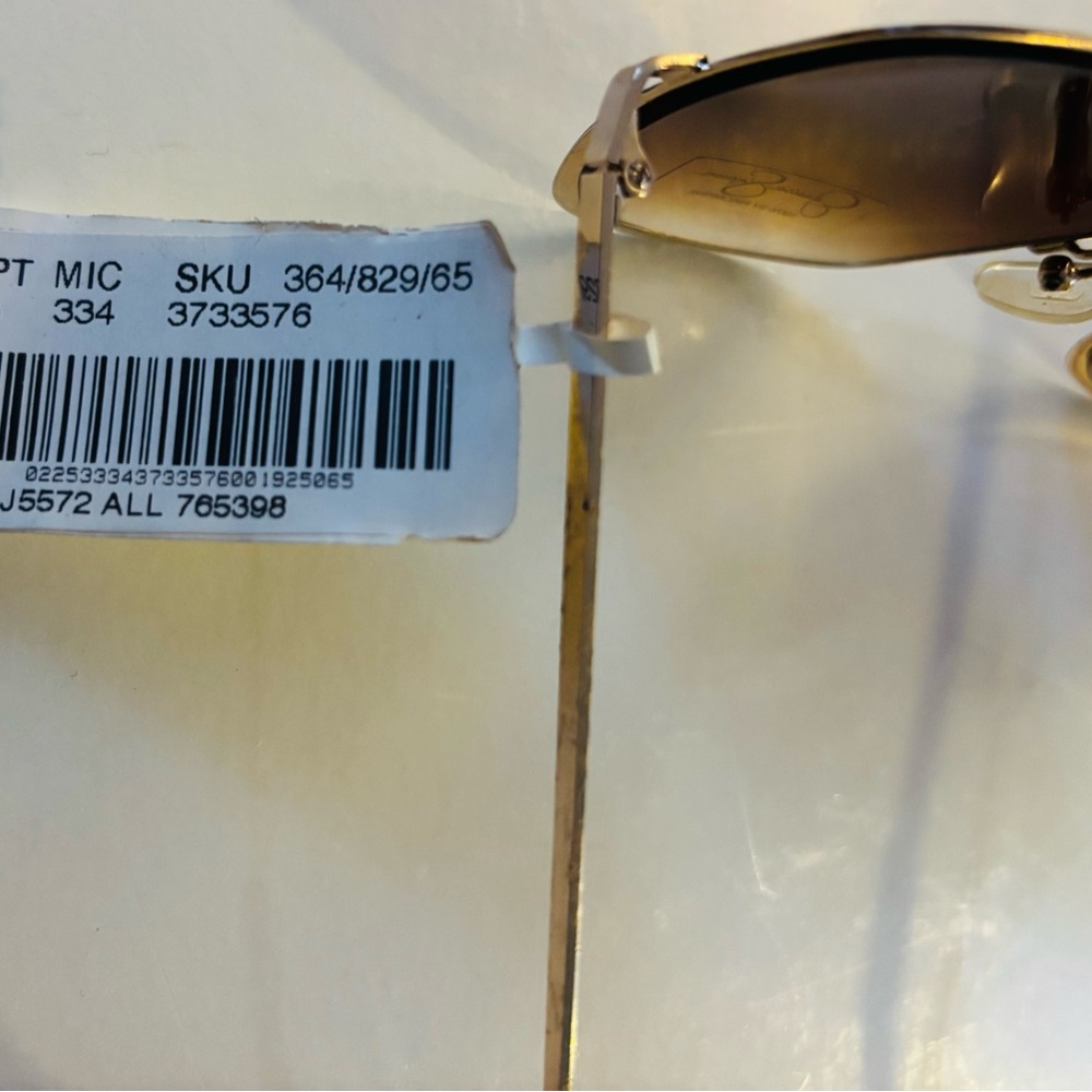 Jessica Simpson Oversized Sunglasses With Case - Picture 10 of 10
